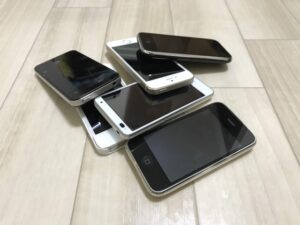 古くなったスマホ達